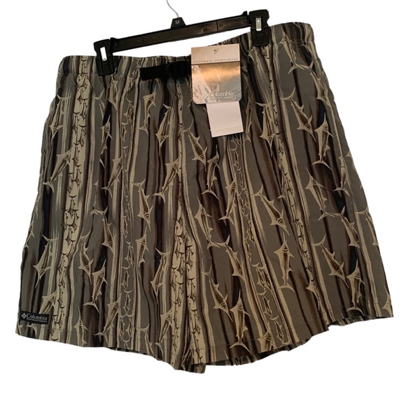 NEW * COLUMBIA Men's Swim Trunks - Black and Olive Size XL - Picture 1 of 8